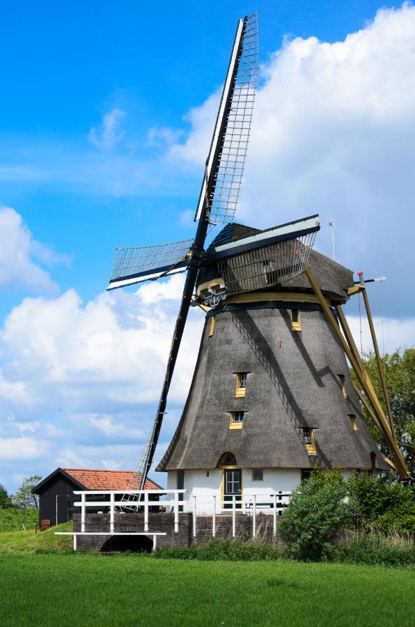 Mondriaanmolen, A Real Windmill Close To Amsterdam Abcoude Kültér fotó
